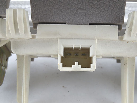 Jeep Liberty Rear Center Dome Light