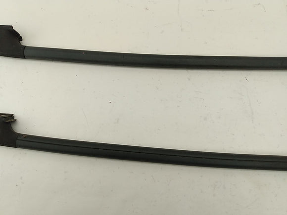 Jeep Liberty Pair Of Roof Rack Luggage Carrier