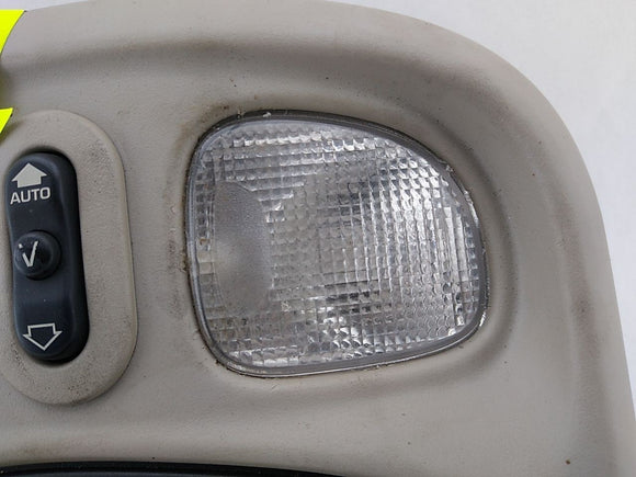 Jeep Liberty Front Center Dome Light