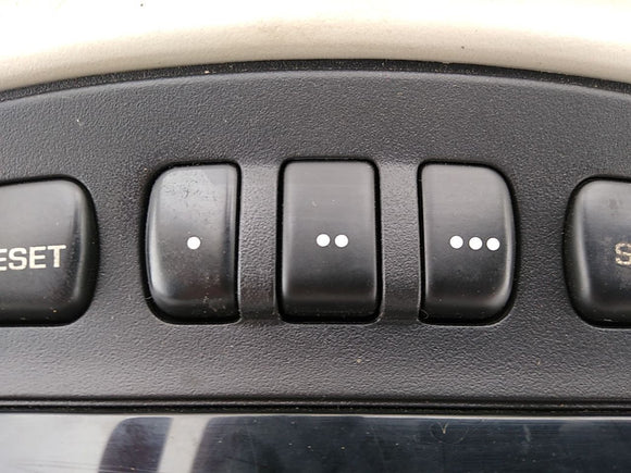 Jeep Liberty Front Center Dome Light