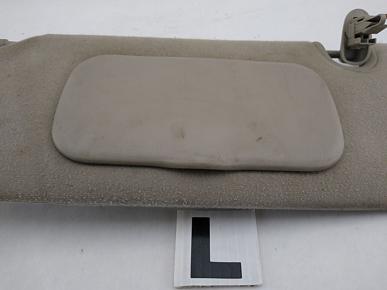 Jeep Liberty Pair Of Sun Visors