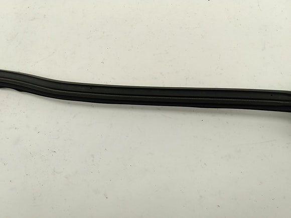 Jeep Liberty Tailgate Window Glass Seal