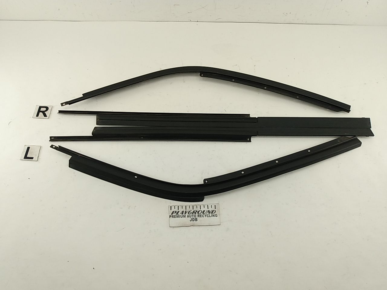 Jeep Liberty Set Of Roof Trim Bar Moldings