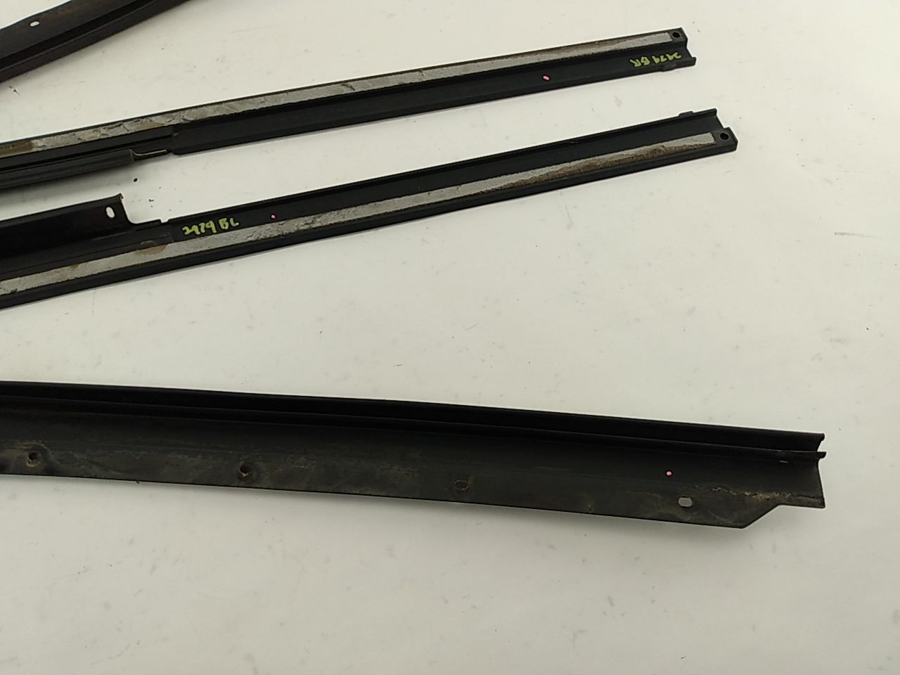 Jeep Liberty Set Of Roof Trim Bar Moldings