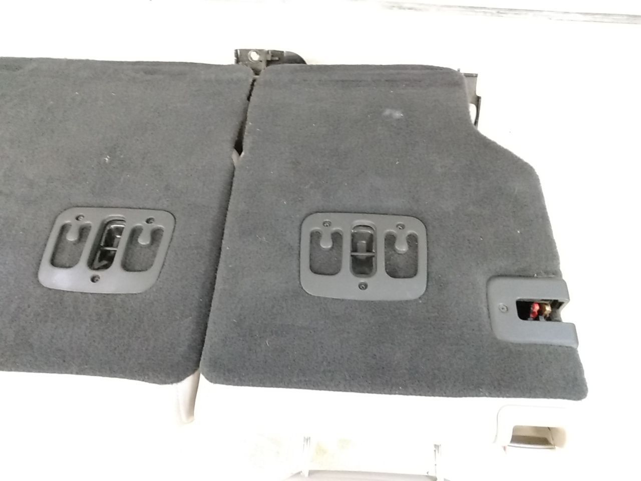 Jeep Liberty Complete Rear Seat Set