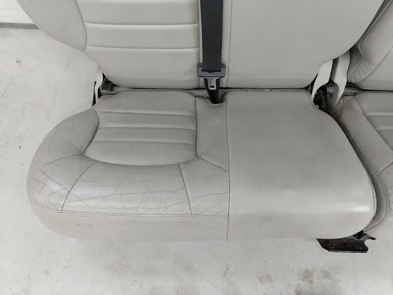 Jeep Liberty Complete Rear Seat Set