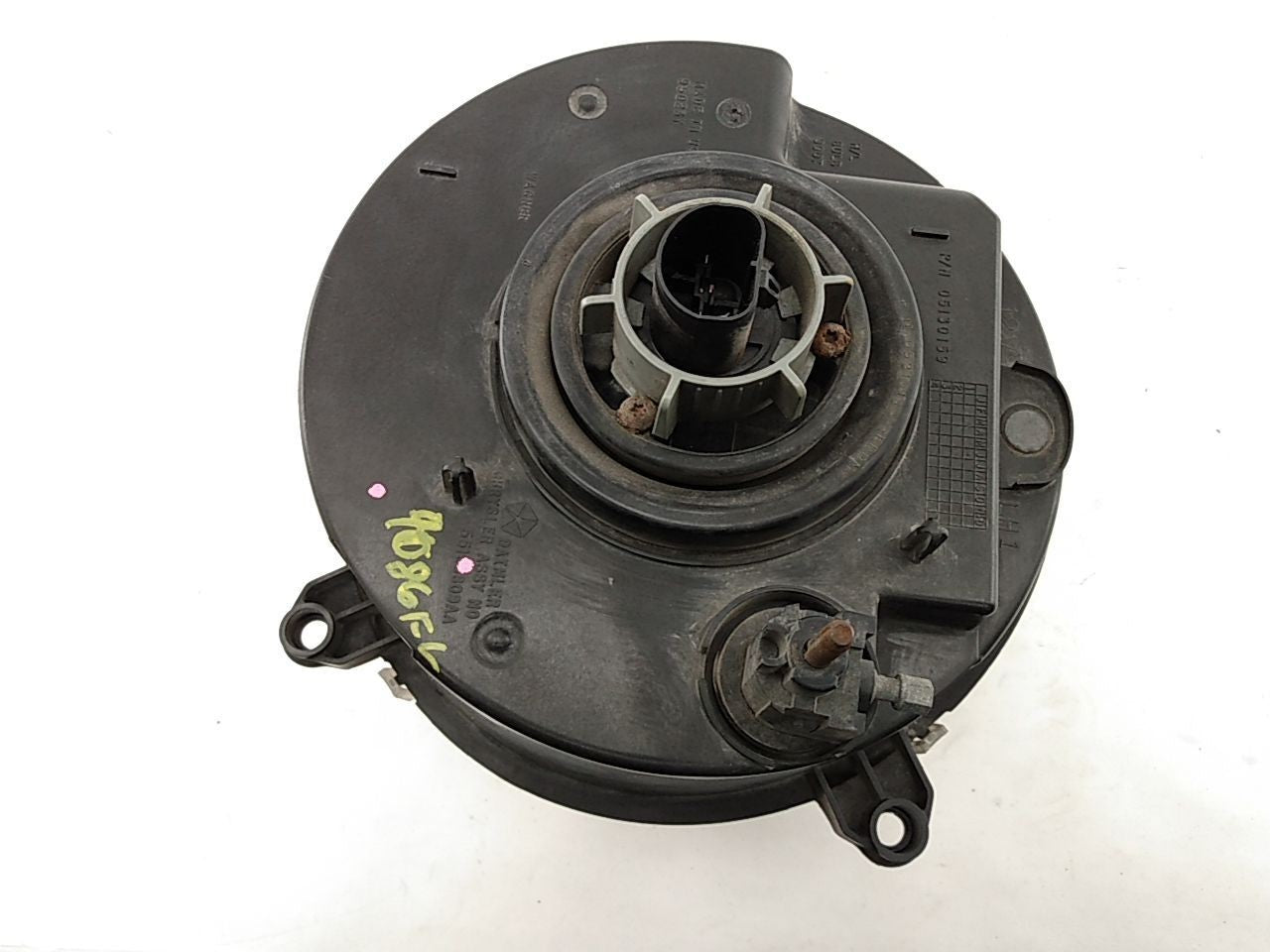 Jeep Liberty Driver Left Headlight Lamp
