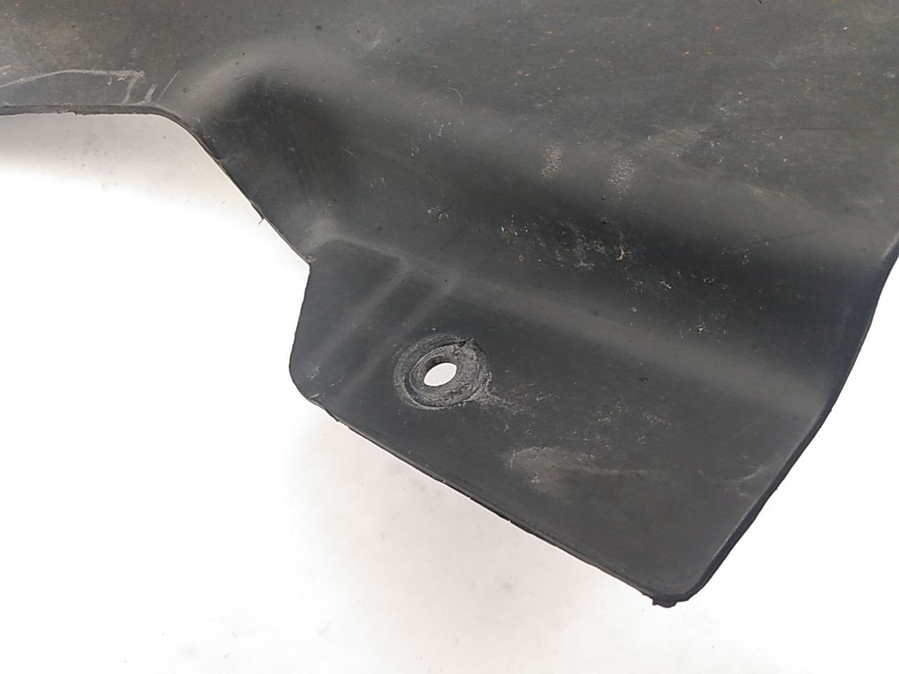 Jeep Liberty Passenger Right Front Inner Fender Liner