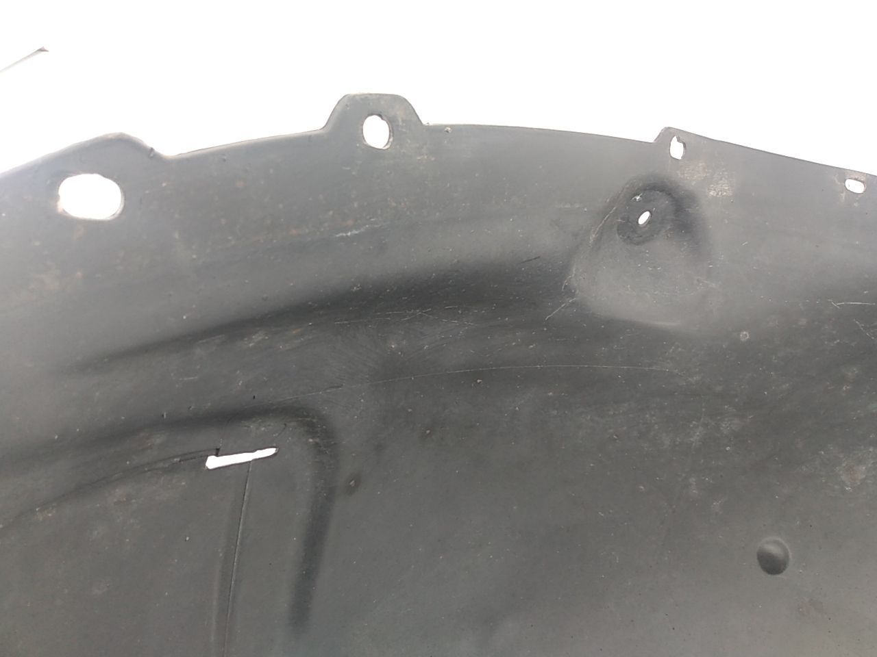 Jeep Liberty Driver Left Front Inner Fender Liner