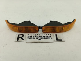 Jeep Liberty Pair Of Front Turn Signal Lights