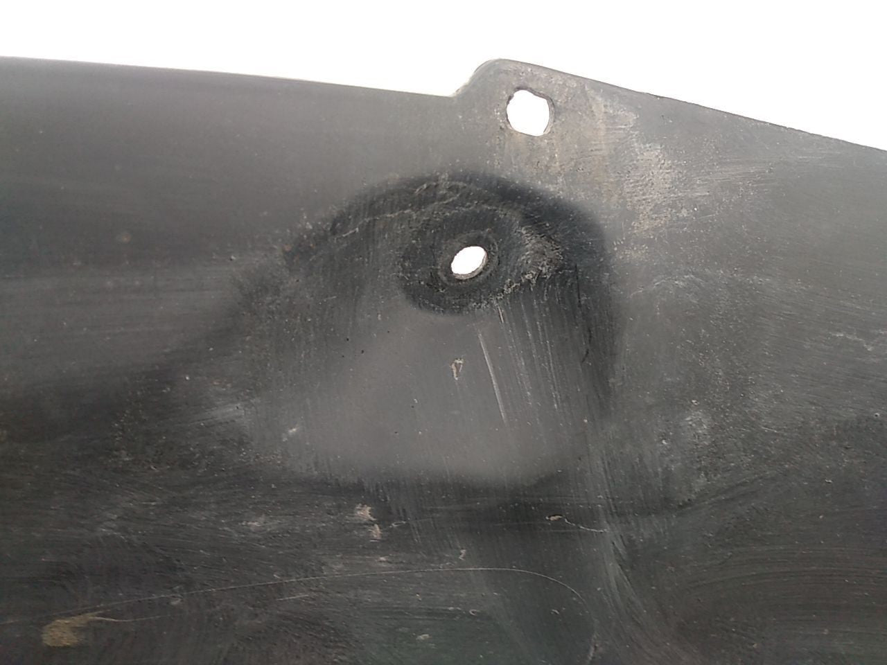 Jeep Liberty Driver Left Front Inner Fender Liner