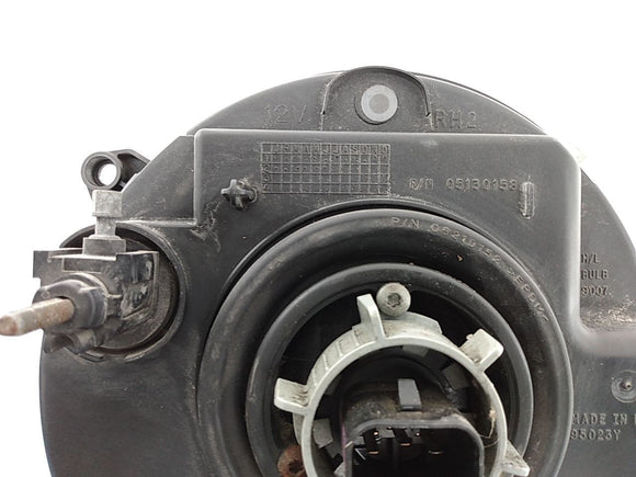 Jeep Liberty Passenger Right Headlight Lamp