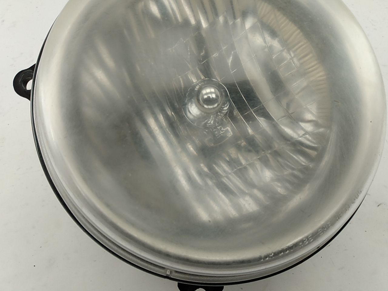 Jeep Liberty Driver Left Headlight Lamp