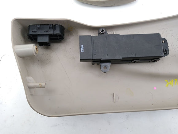 Jeep Liberty Passenger Right Front Lower Seat Trim Switch