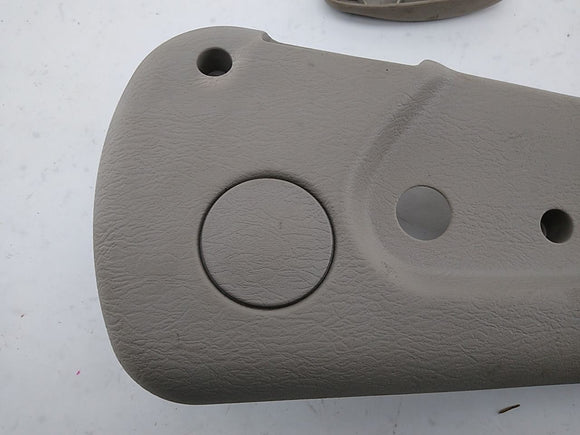 Jeep Liberty Passenger Right Front Lower Seat Trim Switch