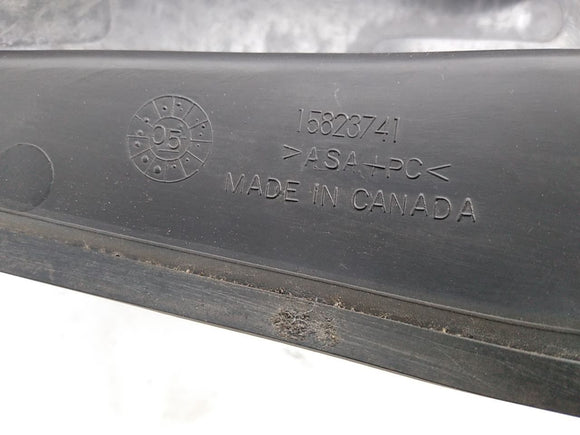 Hummer H3 Driver Left Rear Upper Quarter Molding Trim