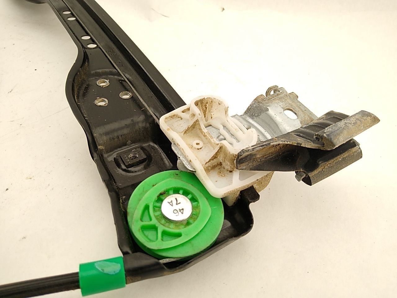 Hummer H3 Front Passenger Right Window Regulator