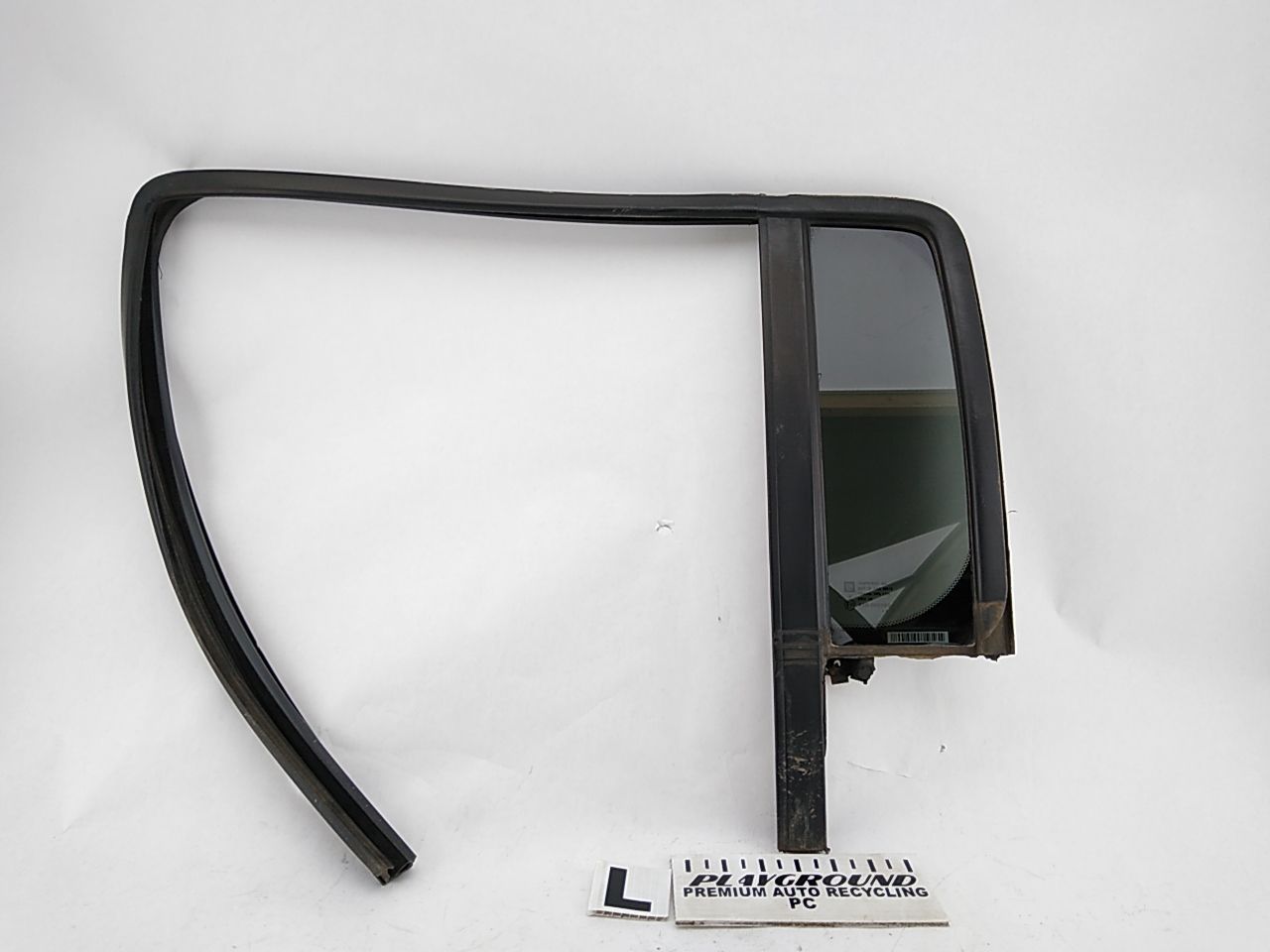 Hummer H3 Rear Driver Left Door Vent Glass