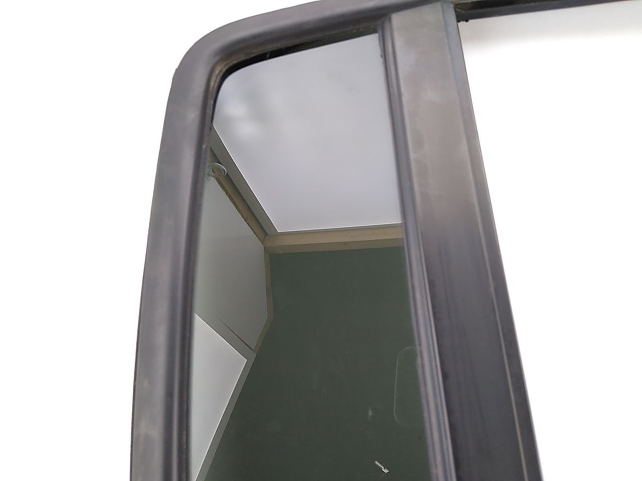 Hummer H3 Rear Passenger Right Door Vent Glass