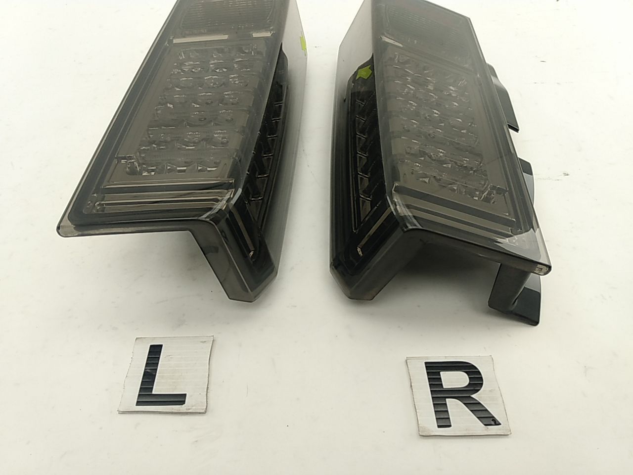 Hummer H3 Pair Of Aftermarket Tail lights