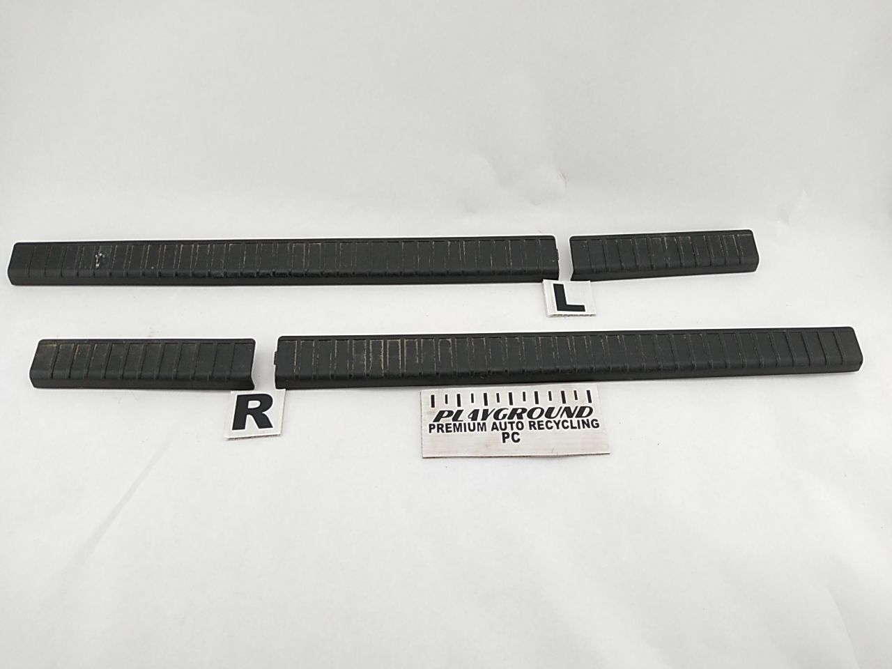 Jeep Liberty Set Of Exterior Door Sill Trims