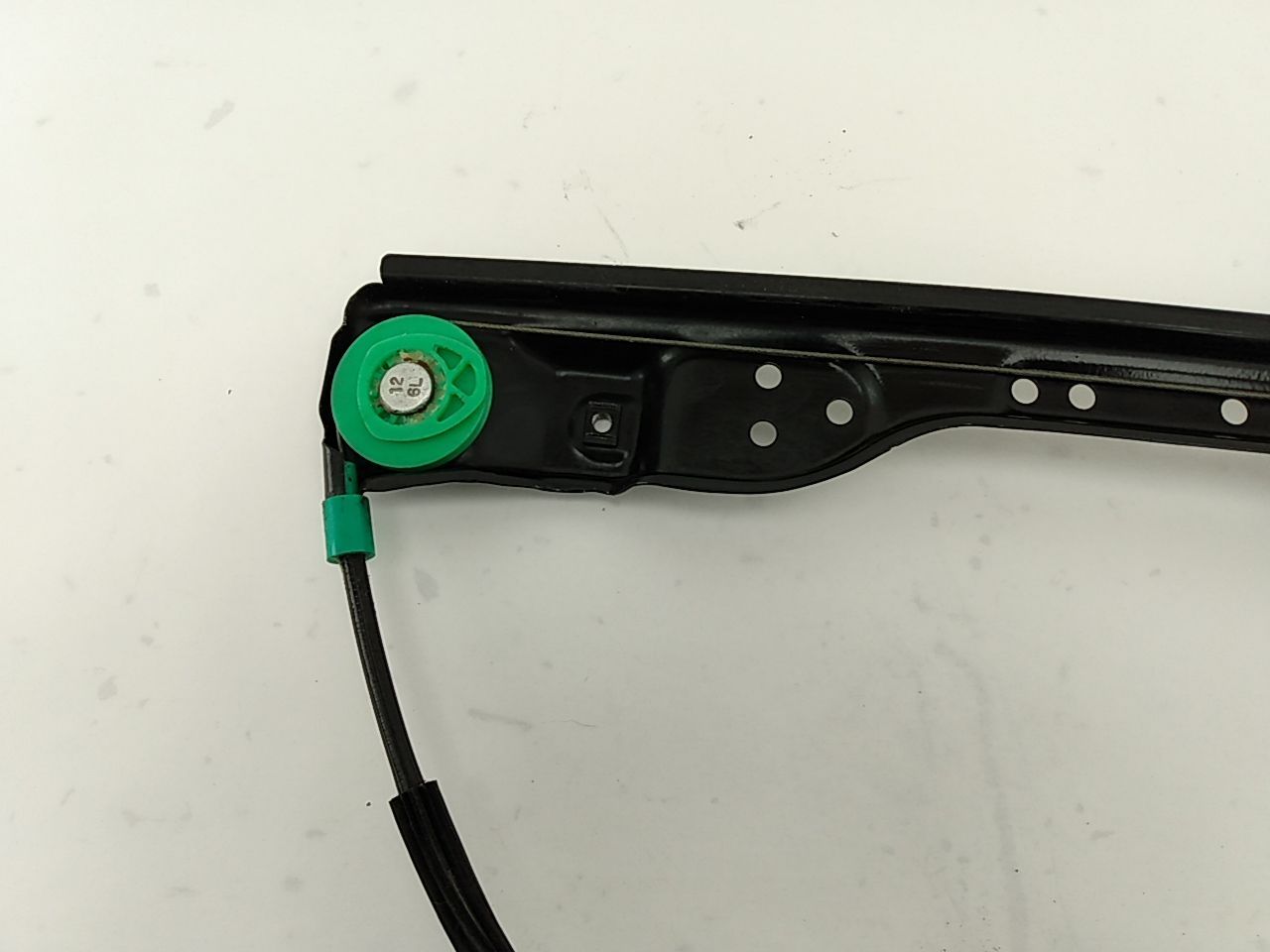 Hummer H3 Passenger Right Front Window Regulator