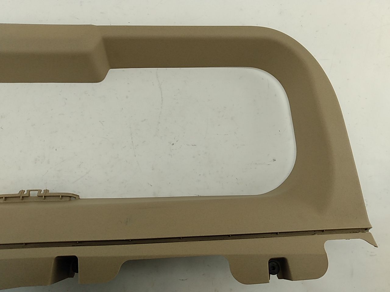 Hummer H3 Rear Tailgate Upper Interior Window Trim