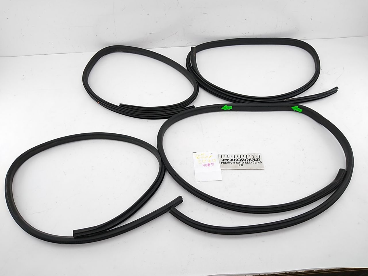 Hummer H3 Set Of Inner Door Seals