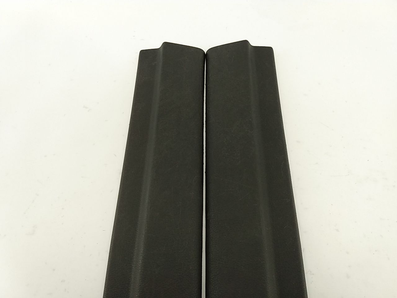 Hummer H3 Pair Of Front Door Sill Plates