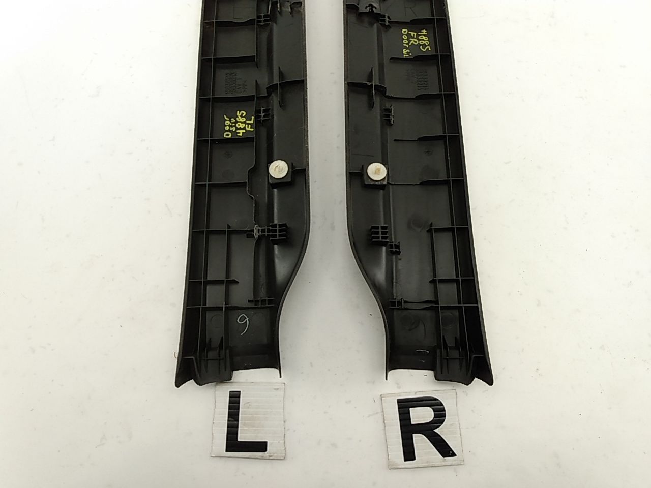 Hummer H3 Pair Of Front Door Sill Plates