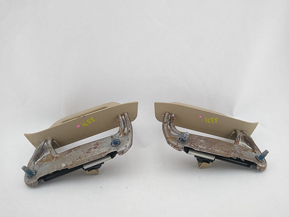 Hummer H3 Pair Of Rear B Pillar Grab Handles