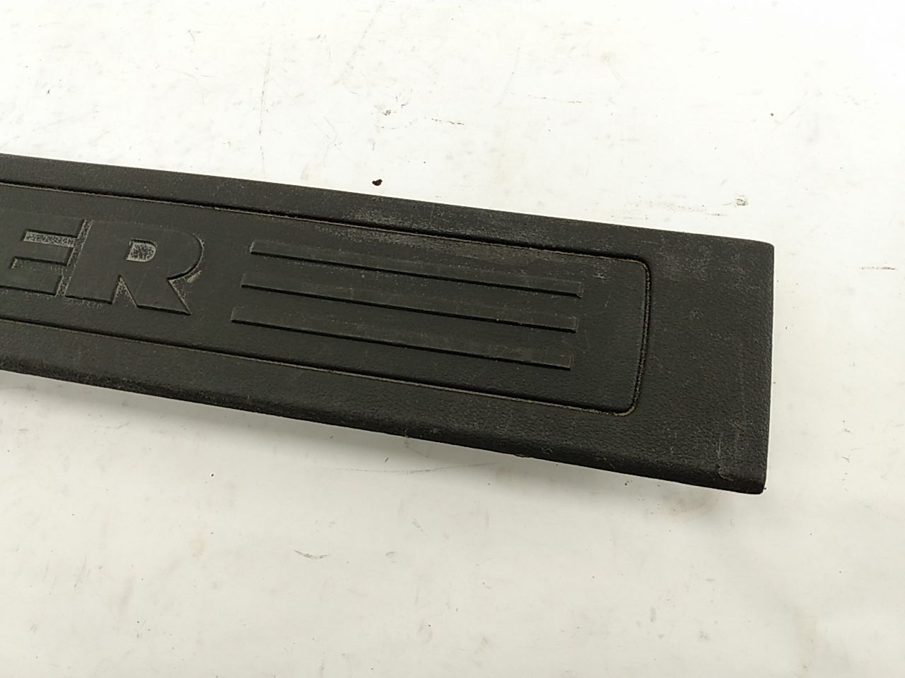 Hummer H3 Tailgate Door Sill Plate