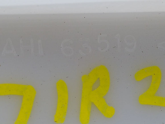 Hummer H3 Pair Of Upper B Pillars