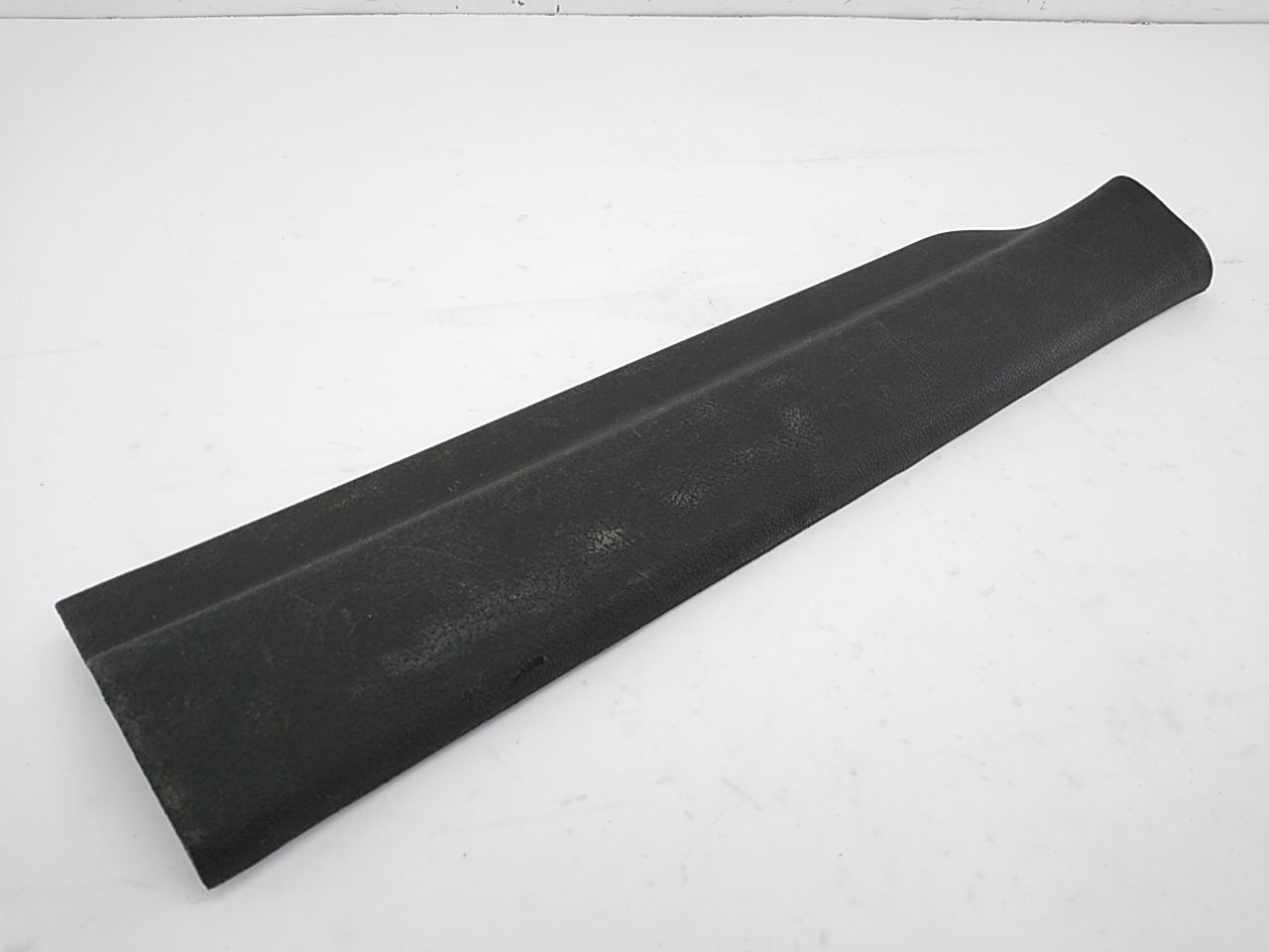 Hummer H3 Pair Of Front Door Sill Plates