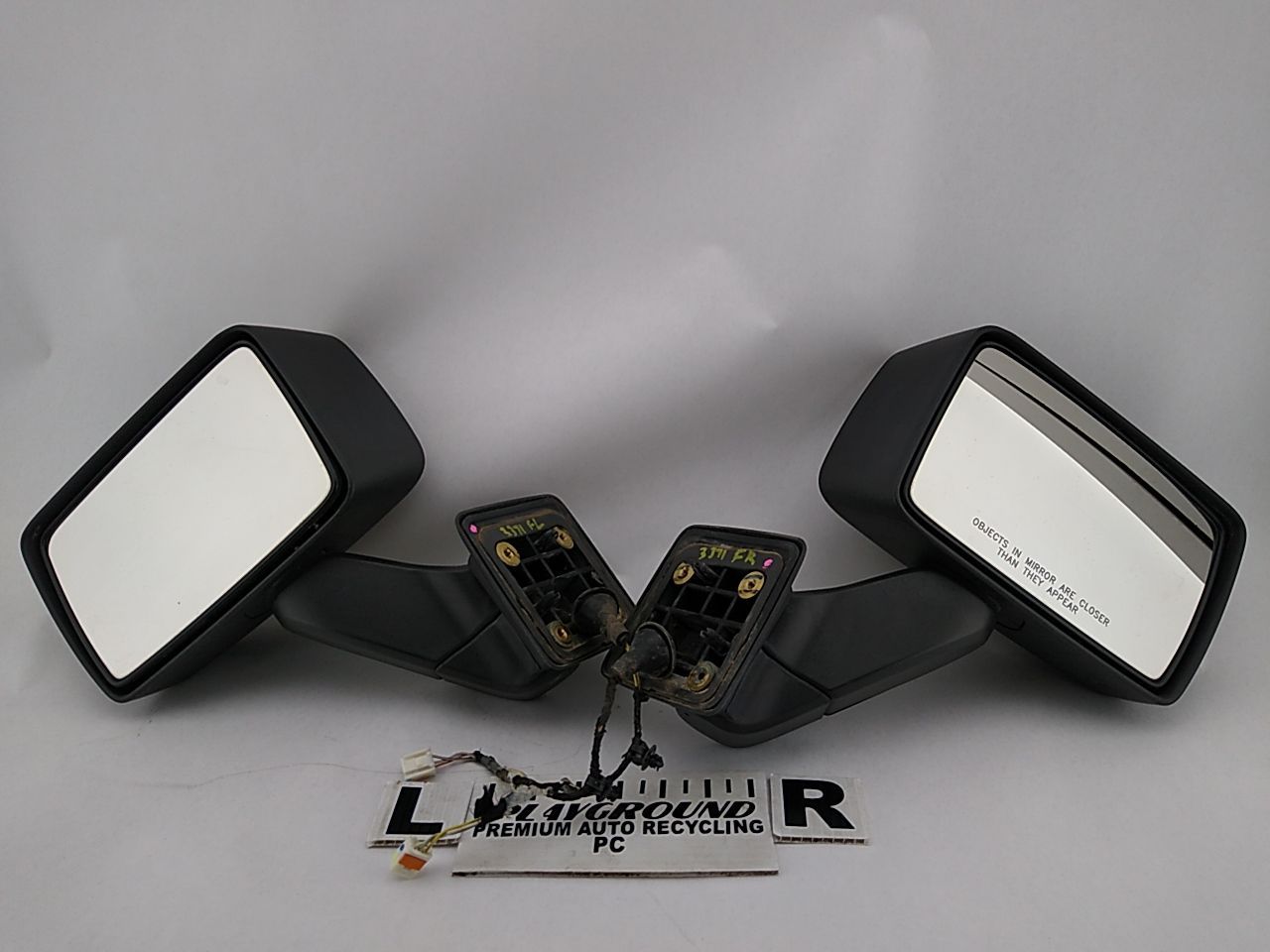 Hummer H3 Pair Of Side View Mirrors