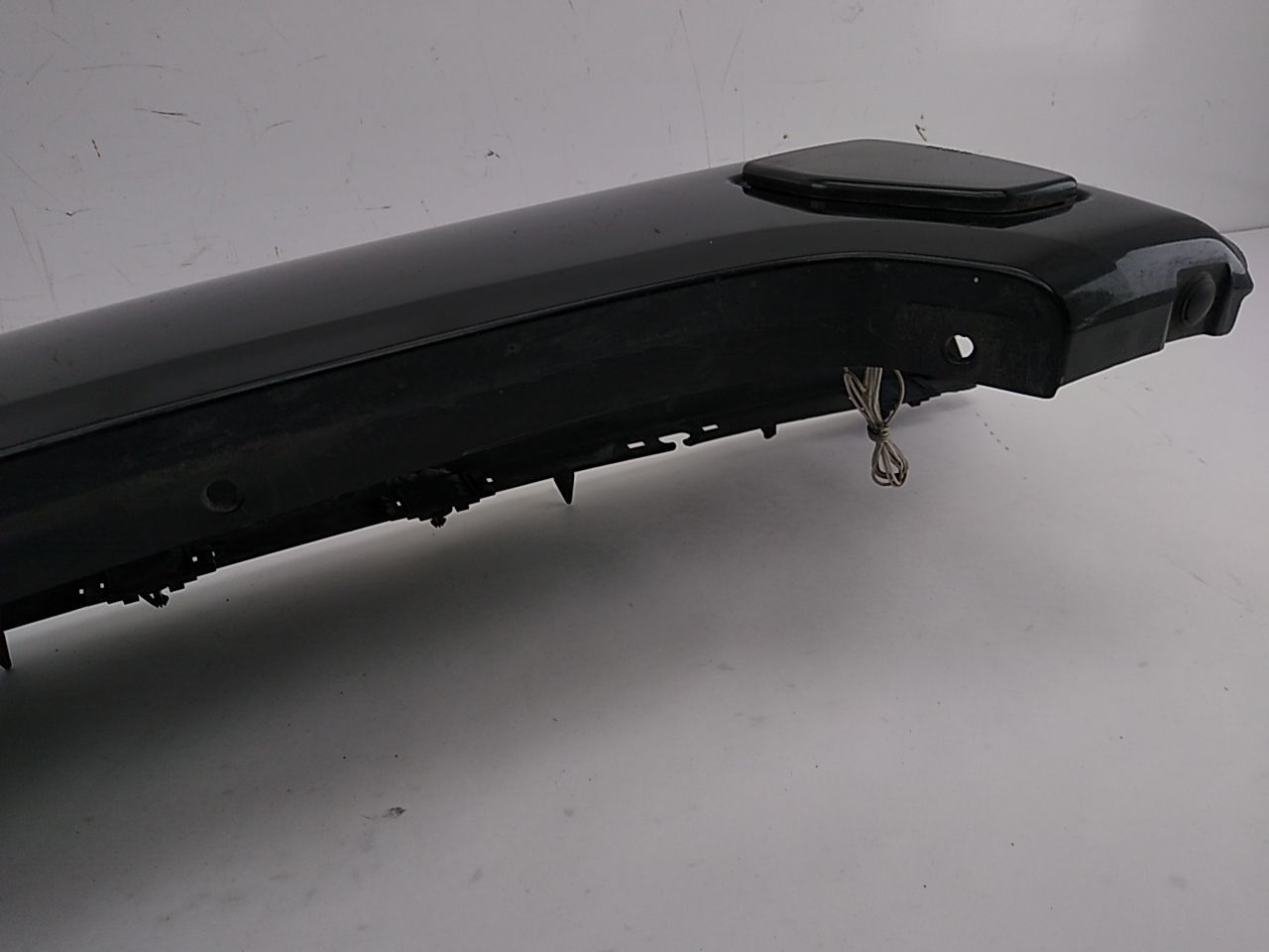 Hummer H3 Passenger Right Front Fender Flare