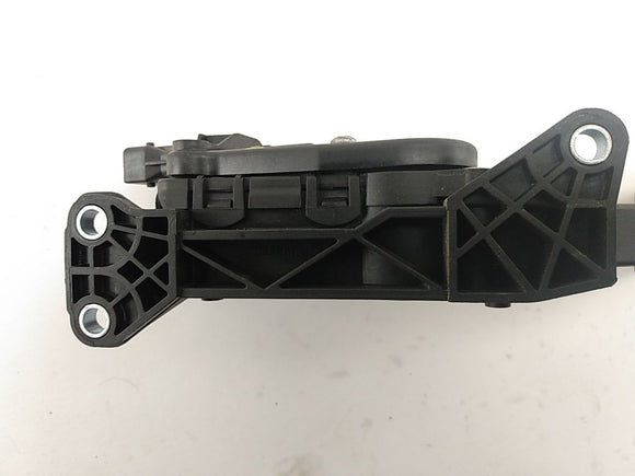 Hummer H3 Accelerator Pedal