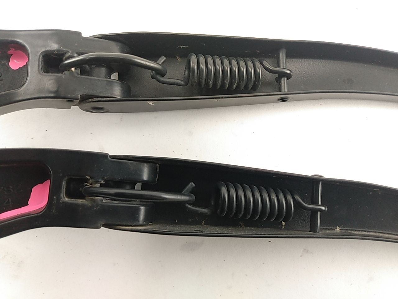 Hummer H3 Pair Of Front Wiper Arms