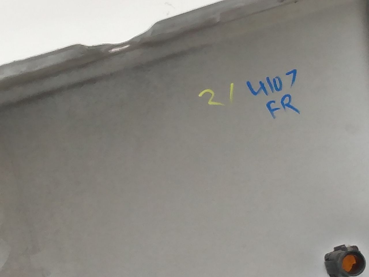 Land Rover Range Rover Passenger Right Front Fender Panel