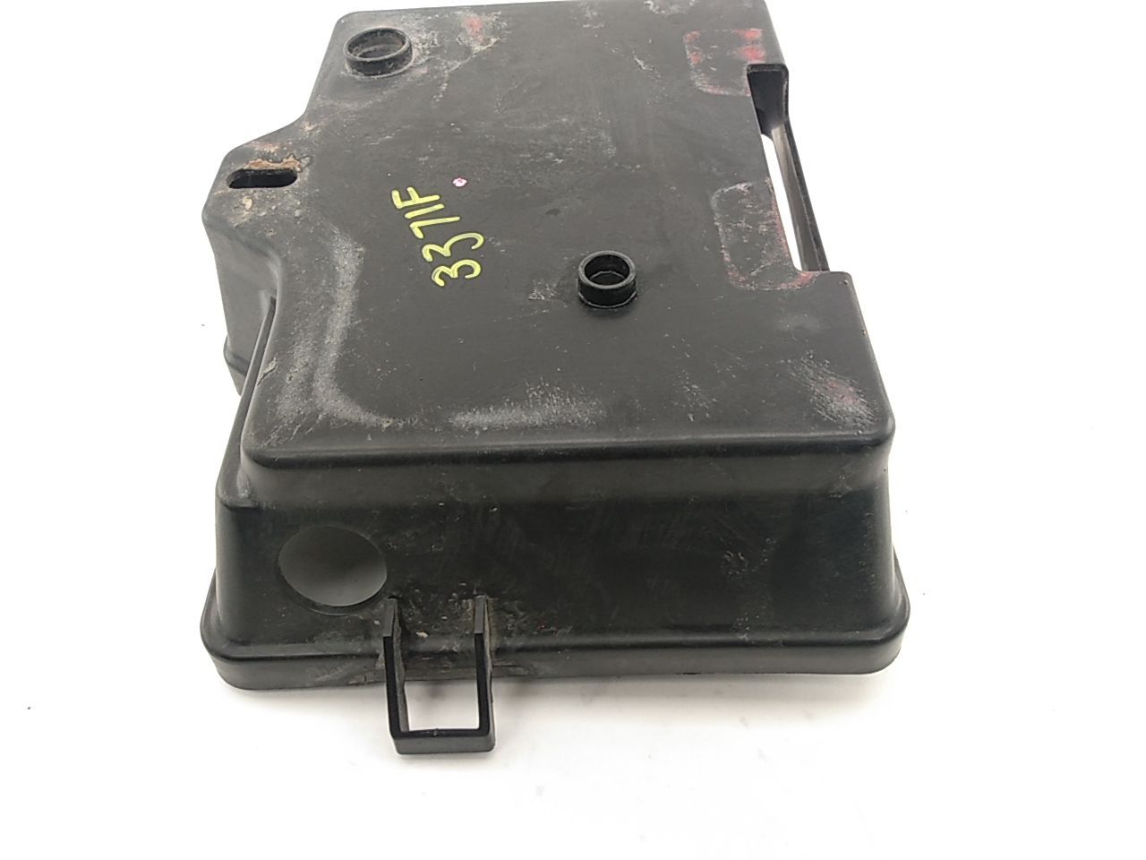 Hummer H3 Battery Tray Lower Cover