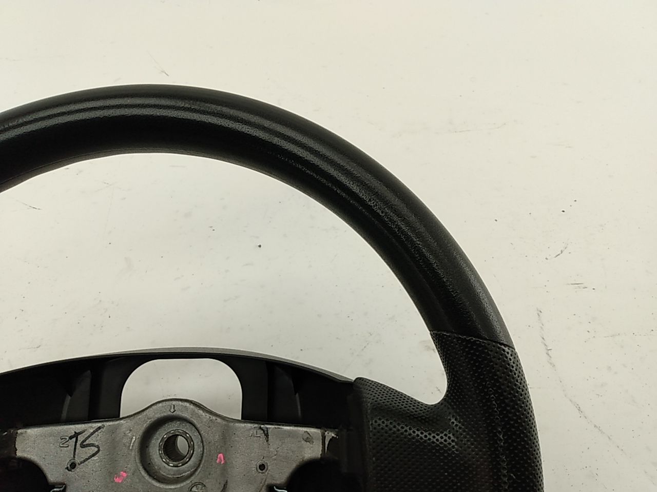 Hummer H3 Steering Wheel