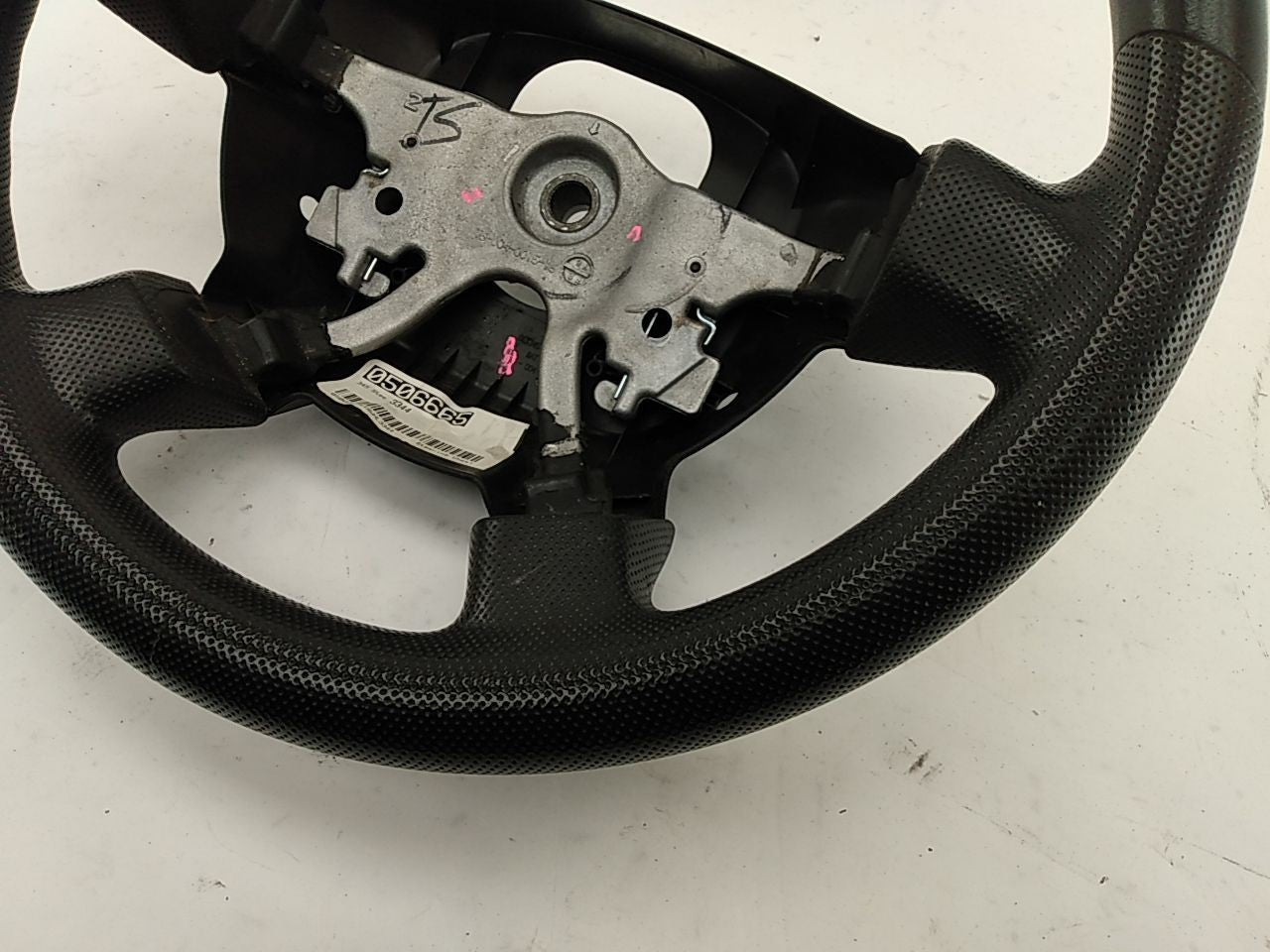 Hummer H3 Steering Wheel