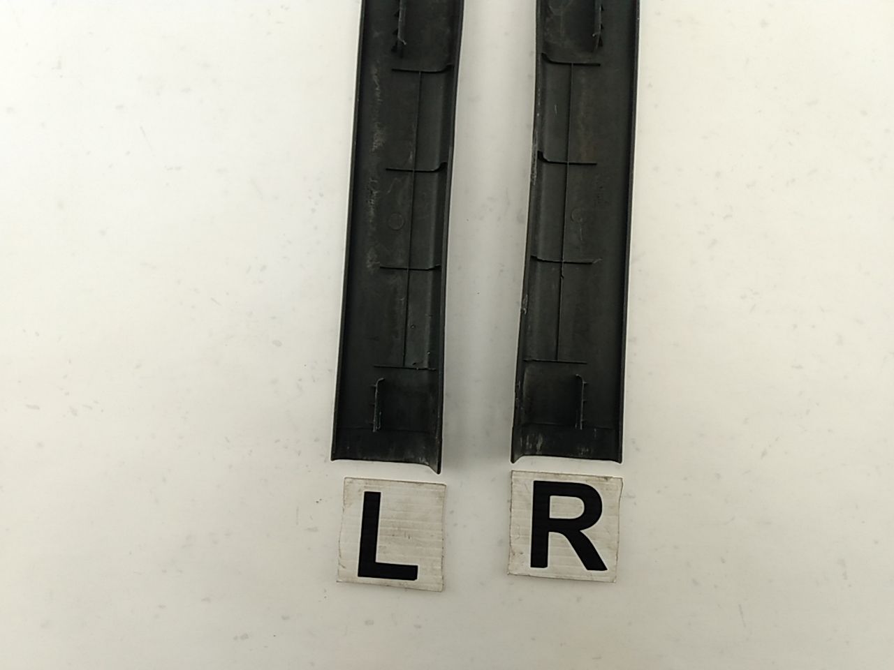 Hyundai Tiburon Pair Of Door Scuff Plate Trims