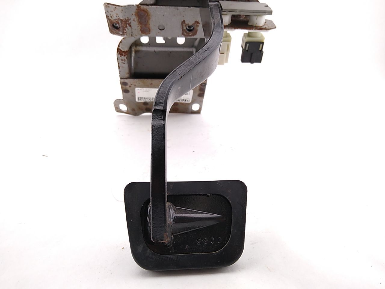 Hummer H3 Brake Pedal Assembly - 0