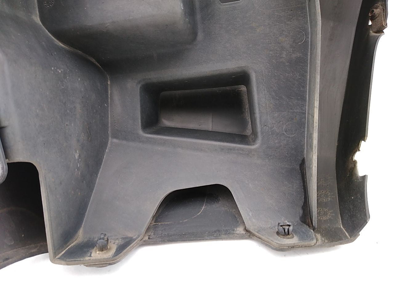 Hummer H3 Driver Left Rear Bumper End Cap