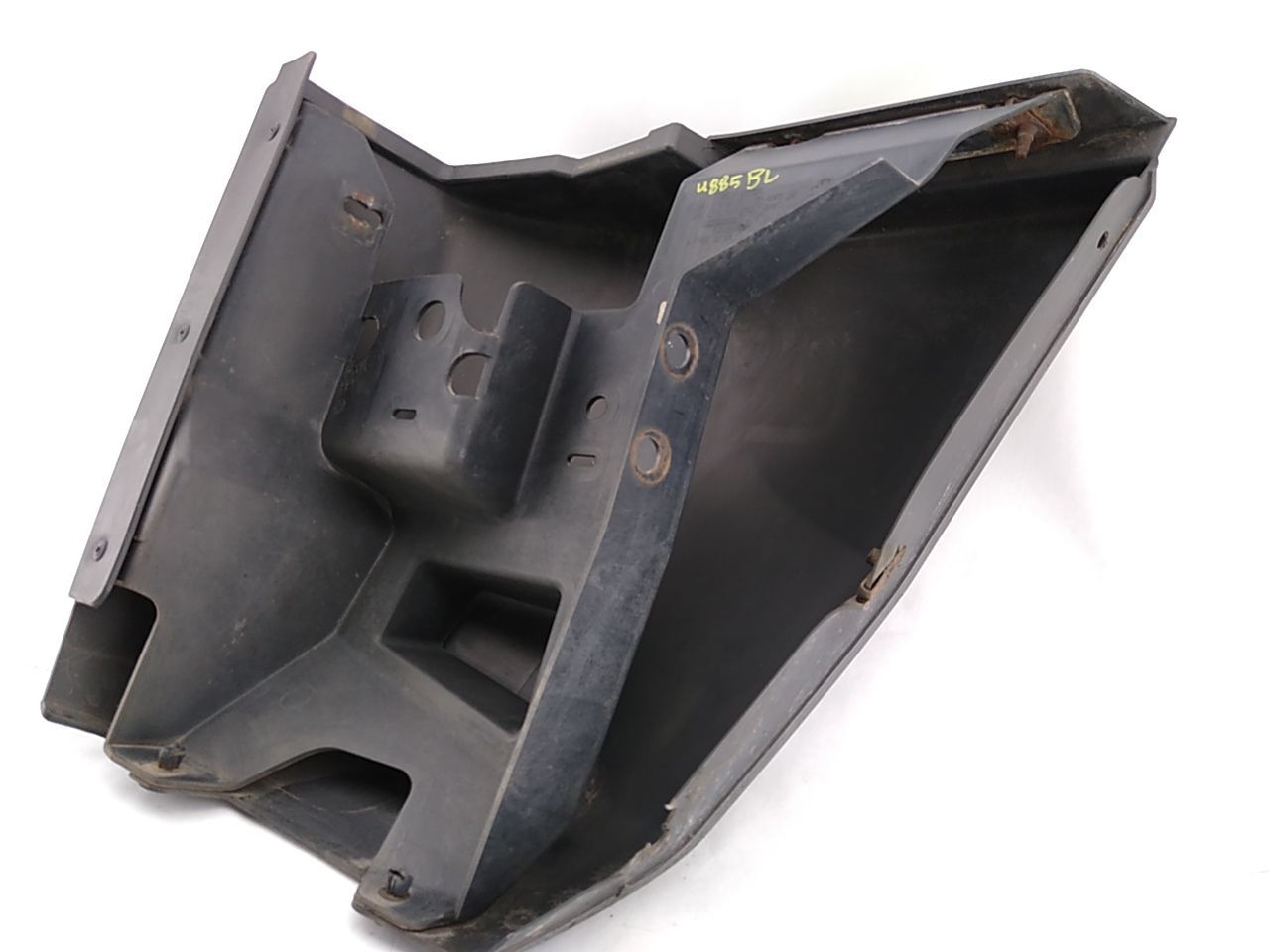 Hummer H3 Driver Left Rear Bumper End Cap