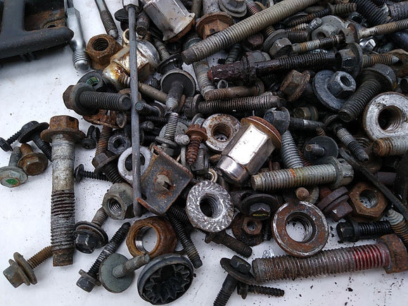 Jeep Liberty Dismantling Hardware Fasteners Bolts Nuts