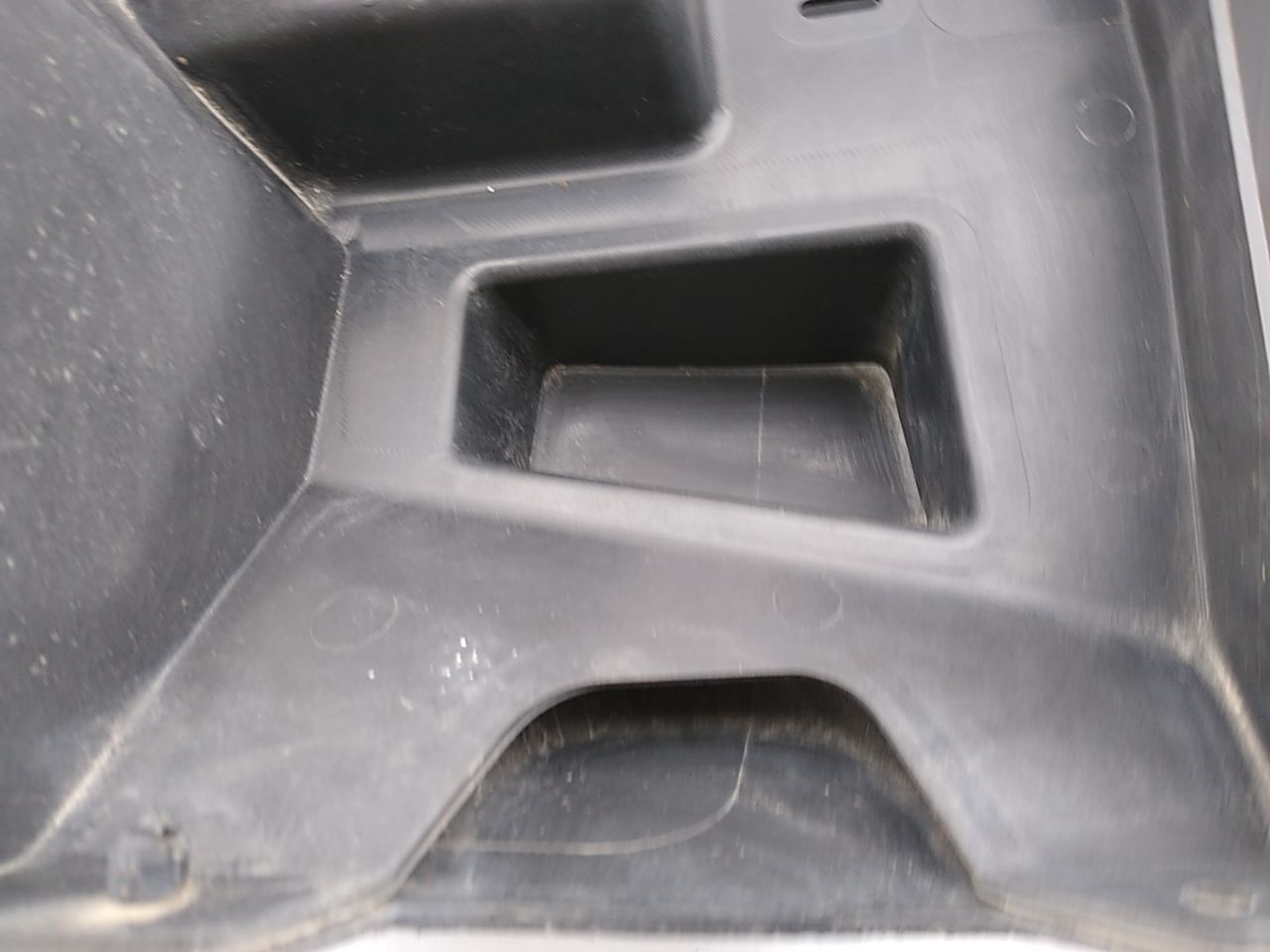 Hummer H3 Driver Left Rear Bumper End Cap