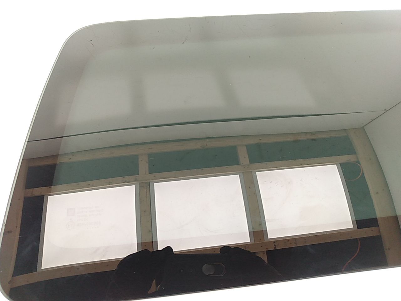 Hummer H3 Passenger Right Rear Quarter Glass