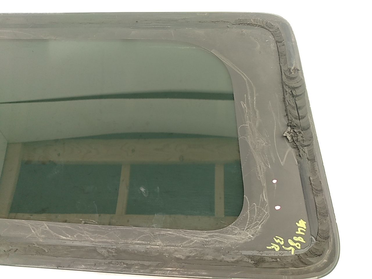 Hummer H3 Passenger Right Rear Quarter Glass